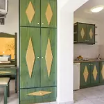 Stefanis House 3*