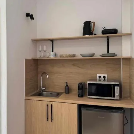 Stefanis House 5*
