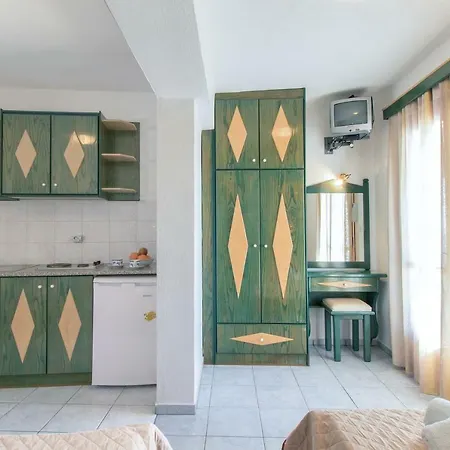 Stefanis House 5* Скиатос