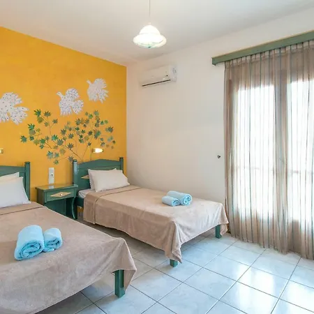 Stefanis House 3*