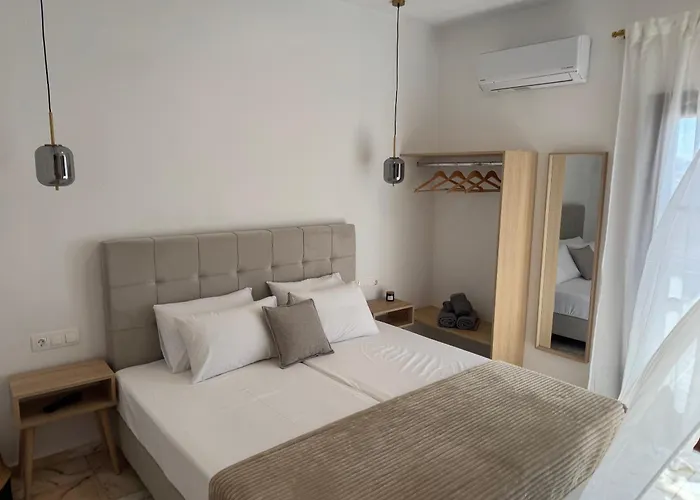 Stefanis House Konukevi