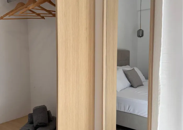 Stefanis House 3* İskados