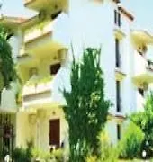 Konukevi Stefanis House 3*