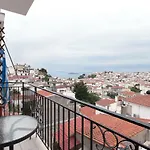 Stefanis House 3* Скиатос