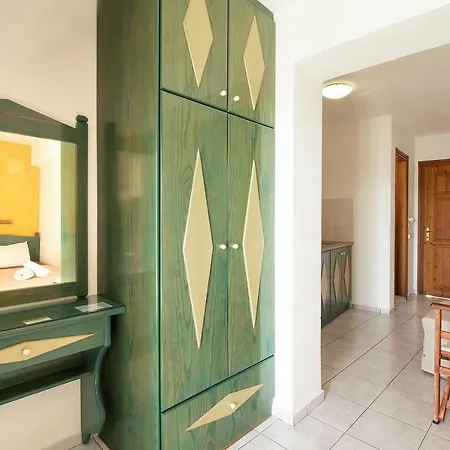 בית הארחה Stefanis House