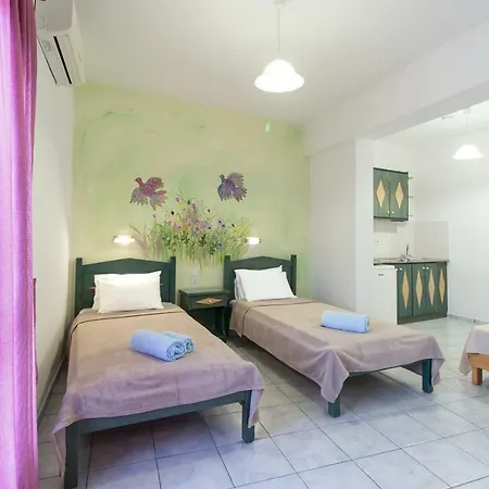 בית הארחה Stefanis House העיירה סקיאתוס